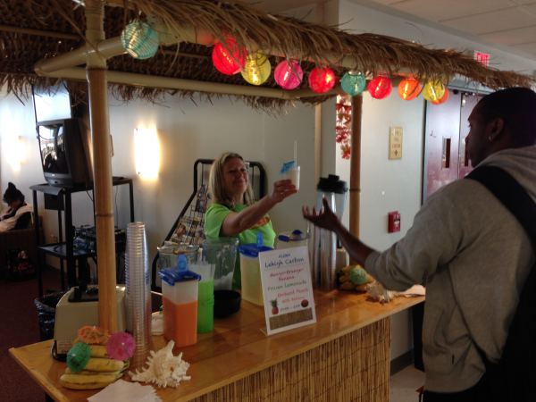 maui wowi smoothies at LCCC